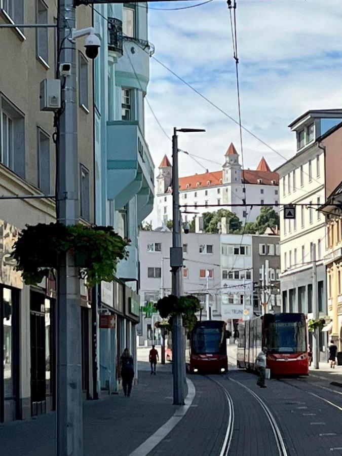 Apartamento De luxe Plaza Bratislava Exterior foto